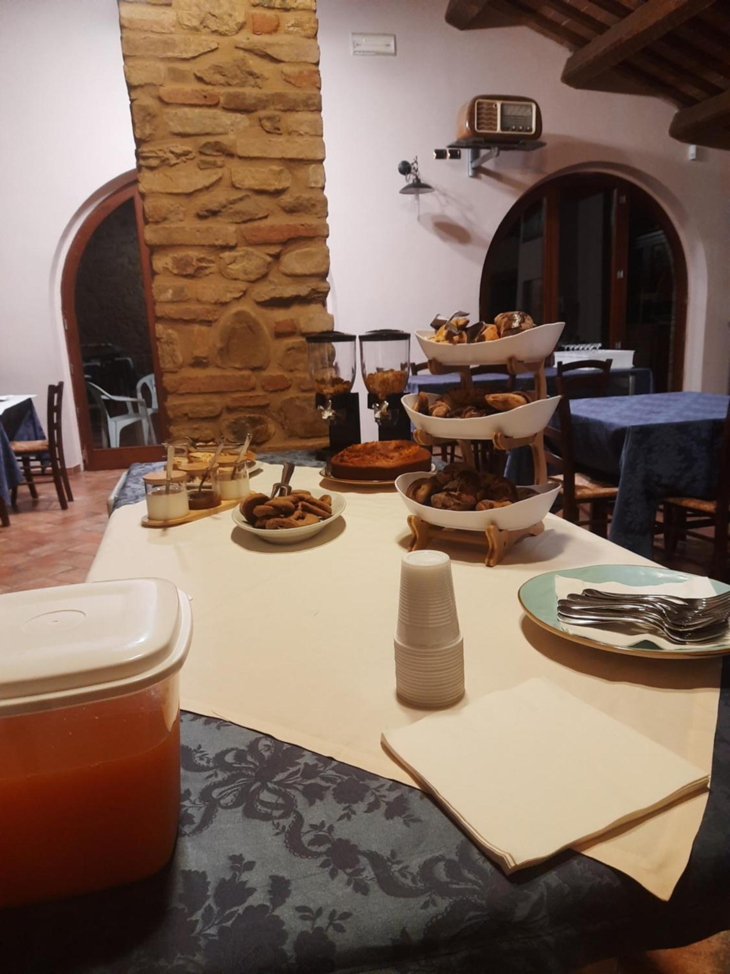 Agriturismo Antica Corte Montatteglia ภายนอก รูปภาพ