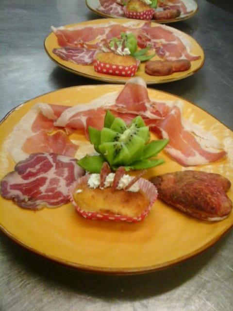 Agriturismo Antica Corte Montatteglia ภายนอก รูปภาพ